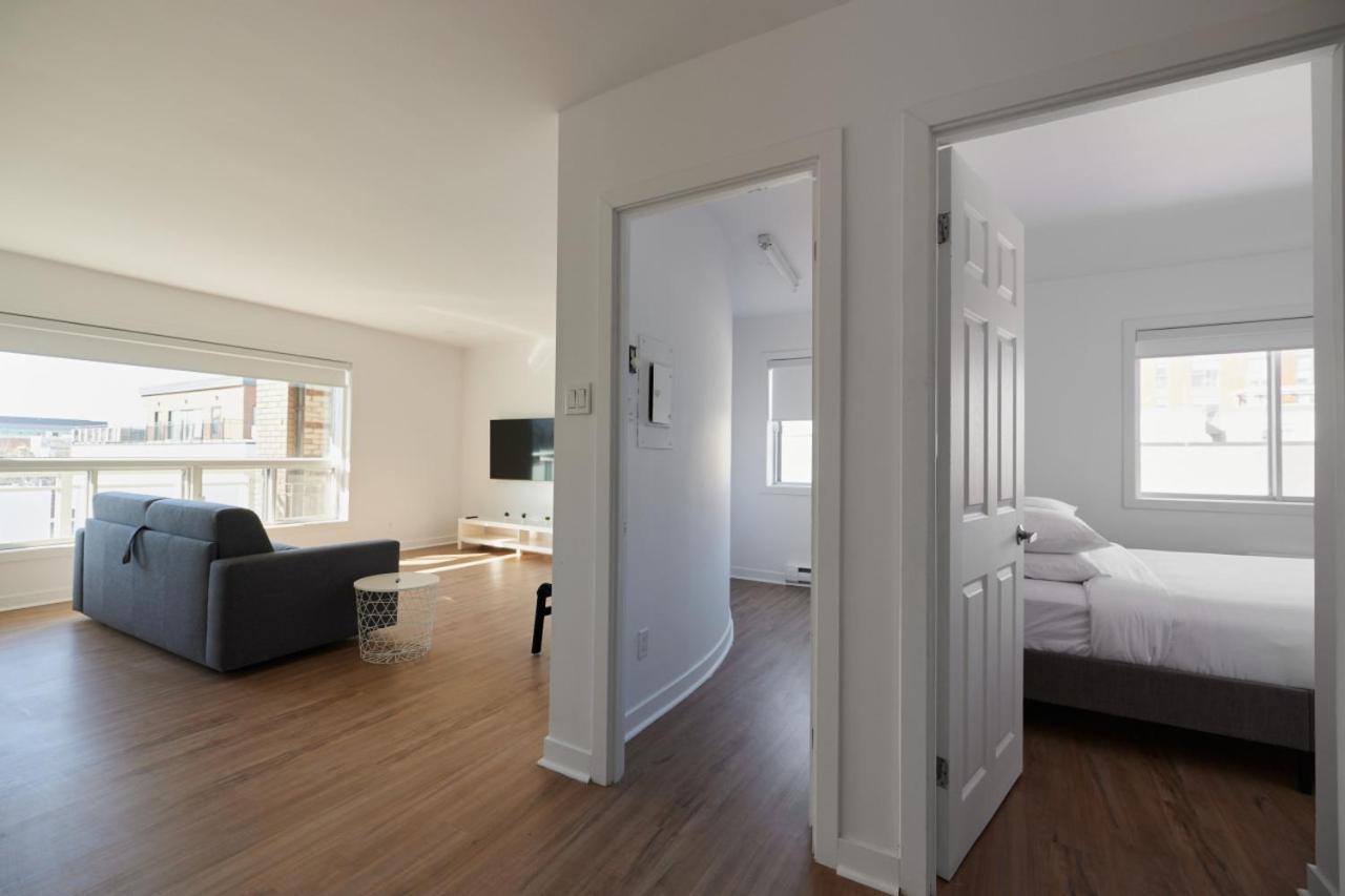 Hotel Laurence Montreal Bagian luar foto
